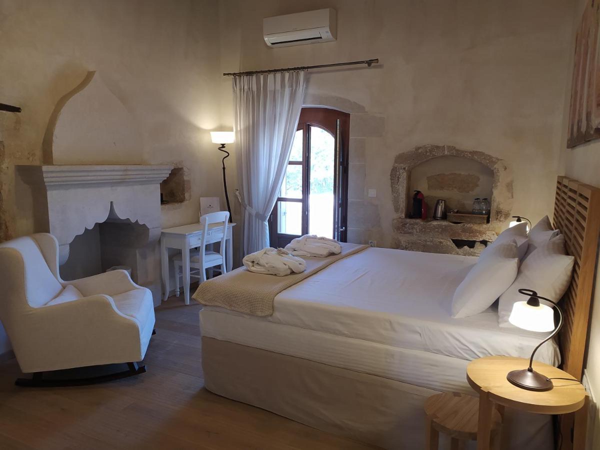 Wild Violet Villa: An Old Vision Of Luxury Melidhónion Eksteriør bilde